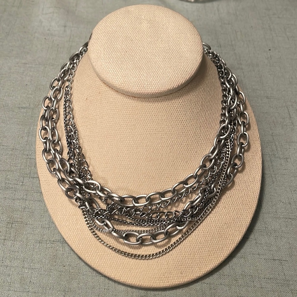SABIKA - Closing Night 8-Row Choker